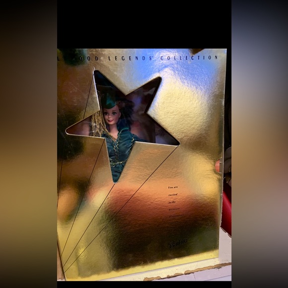 Scarlett O’Hara Barbie {wearing the green curtain dress} such a classic doll! - Picture 2 of 4